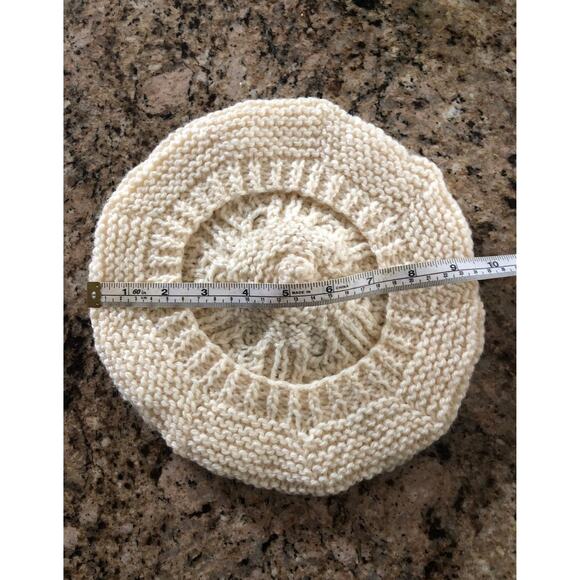 Aran hand knit Hat with pom pom from Ireland - Picture 3 of 6